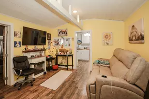 42 Sarette Rd, Goffstown, NH 03045 - Photo 13