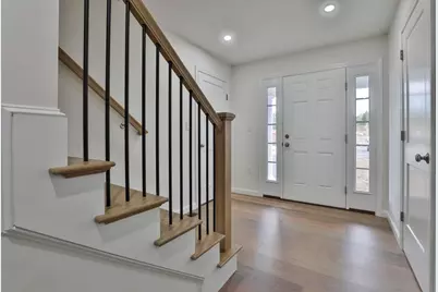 73 Crestview Way, Raymond, NH 03077 - Photo 5