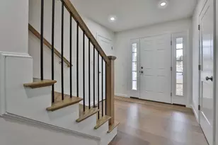 73 Crestview Wy, Raymond, NH 03077 - Photo 5