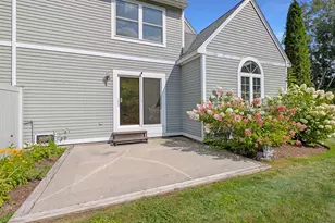 36 Long Hill Rd, Peterborough, NH 03458 - Photo 17