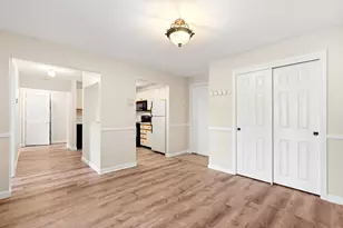 2 Timberwood Dr, Goffstown, NH 03045 - Photo 3