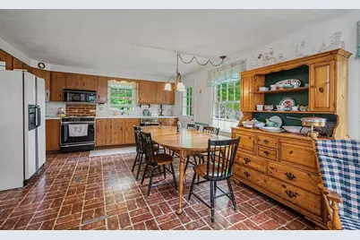 8 Sullivan Avenue, Salem, NH 03079 - Photo 9
