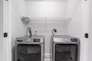 30 Cate St, Portsmouth, NH 03801 - Photo 25