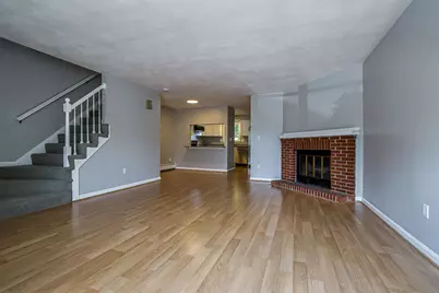 8 Stillwater Drive, Nashua, NH 03062 - Photo 3