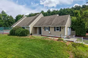 8 Stillwater Dr, Nashua, NH 03062 - Photo 33