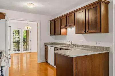 579 Sagamore Avenue #33, Portsmouth, NH 03801 - Photo 5