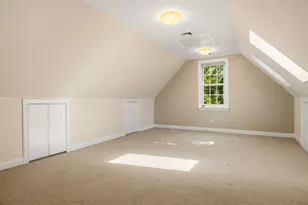579 Sagamore Ave, Portsmouth, NH 03801 - Photo 9