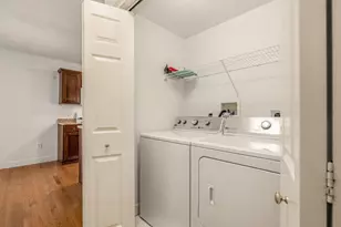 579 Sagamore Ave, Portsmouth, NH 03801 - Photo 37