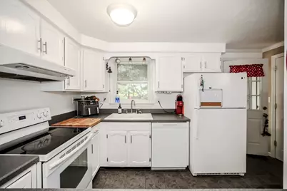 33 Blossom Lane, Merrimack, NH 03054 - Photo 5
