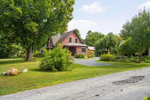182 Dartmouth College Hwy, Haverhill, NH 03765 - Photo 35