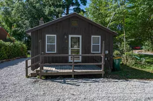 16 3rd St, Kingston, NH 03848 - Photo 3