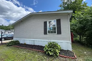 86 Sargent Station Rd, Weare, NH 03281 - Photo 3