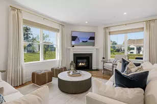 217 Sage Ln, Portsmouth, NH 03801 - Photo 17