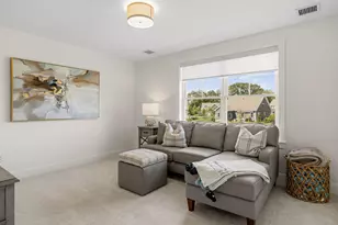 217 Sage Ln, Portsmouth, NH 03801 - Photo 27