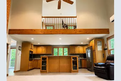 14 Shasta Drive, Londonderry, NH 03053 - Photo 3