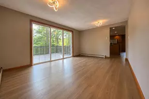 14 Shasta Dr, Londonderry, NH 03053 - Photo 7