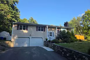 100 Musquash Rd, Hudson, NH 03051 - Photo 3