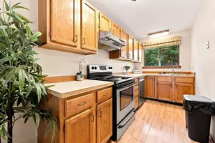 23 Dunvegan Woods Dr, Hampton, NH 03842 - Photo 13