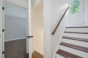 172 Morse Rd, Manchester, NH 03104 - Photo 15