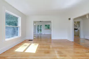 17 Clarke St, Concord, NH 03301 - Photo 9