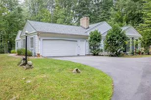 20 Buttonwood Rd, Bedford, NH 03110 - Photo 1