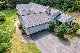20 Buttonwood Rd, Bedford, NH 03110 - Photo 25