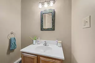 52 Chase St, Sunapee, NH 03782 - Photo 35
