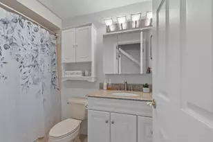 10 Aspen Ln, Merrimack, NH 03045 - Photo 17