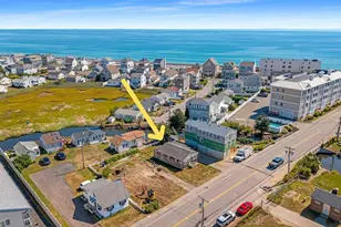 562 Winnacunnet Rd, Hampton, NH 03842 - Photo 1