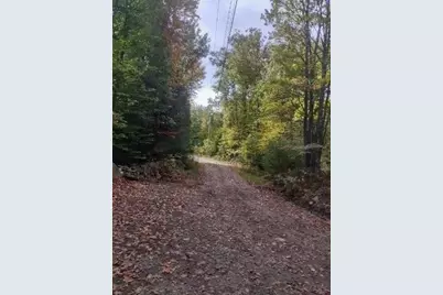 90.5 Places Crossing Lane, Farmington, NH 03835 - Photo 3