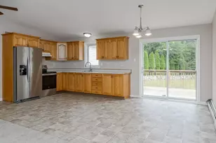 22 Kedeka Dr, Epsom, NH 03234 - Photo 13