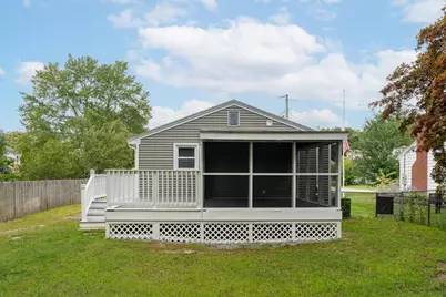 12 Hutchinson Street, Nashua, NH 03064 - Photo 3