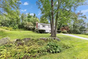 33 Lobacki Dr, Peterborough, NH 03458 - Photo 3