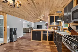 74 Long Hill Rd, Dover, NH 03820 - Photo 15