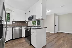 30 Paxton Terrace, Nashua, NH 03064 - Photo 5