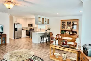 14 Flamingo Dr, Concord, NH 03033 - Photo 5