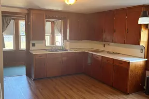 44 Dewey St, Rochester, NH 03867 - Photo 5