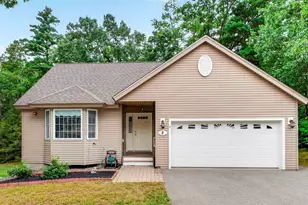 2 Holly Way, Newton, NH 03858 - Photo 1