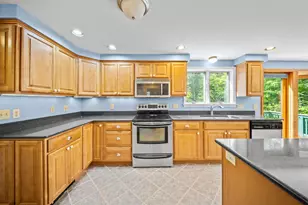 18 Garrison Ln, Madbury, NH 03823 - Photo 1