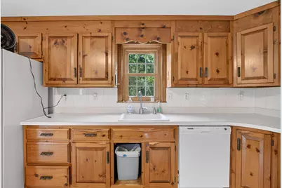 217 Oak Ridge Road, Plaistow, NH 03865 - Photo 43