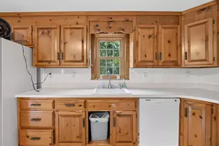 217 Oakridge Rd, Plaistow, NH 03865 - Photo 43