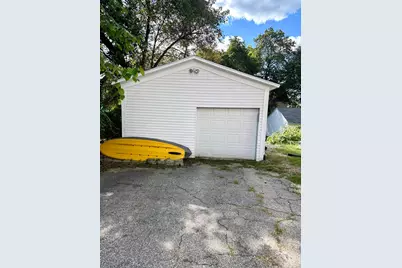 82 Ashland Street, Manchester, NH 03104 - Photo 5