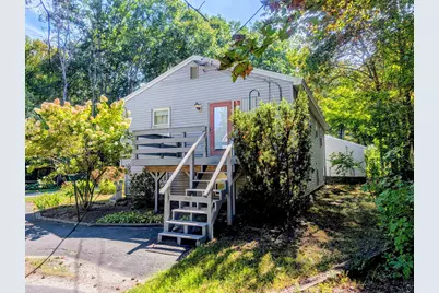 33 Chestnut Street, Claremont, NH 03743 - Photo 3