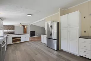 10 Davis Ln, New Boston, NH 03070 - Photo 11
