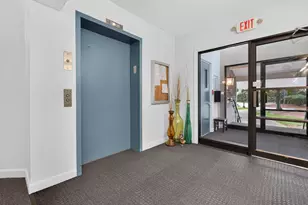 110 Coliseum Ave, Nashua, NH 03063 - Photo 31