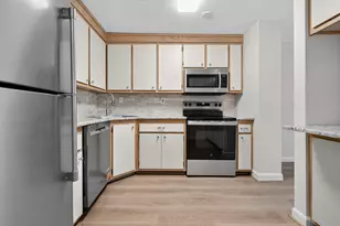 110 Coliseum Ave, Nashua, NH 03063 - Photo 3