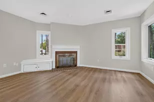 110 Coliseum Ave, Nashua, NH 03063 - Photo 7