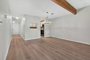 110 Coliseum Ave, Nashua, NH 03063 - Photo 11