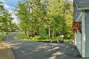 33 Beaverside Dr, Center Harbor, NH 03226 - Photo 3