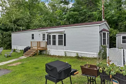4 Colgate Road, Newmarket, NH 03857 - Photo 1